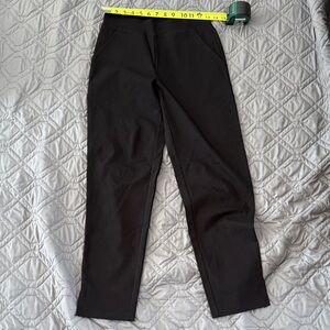 HUE Women's Classic Black Skinny Pants